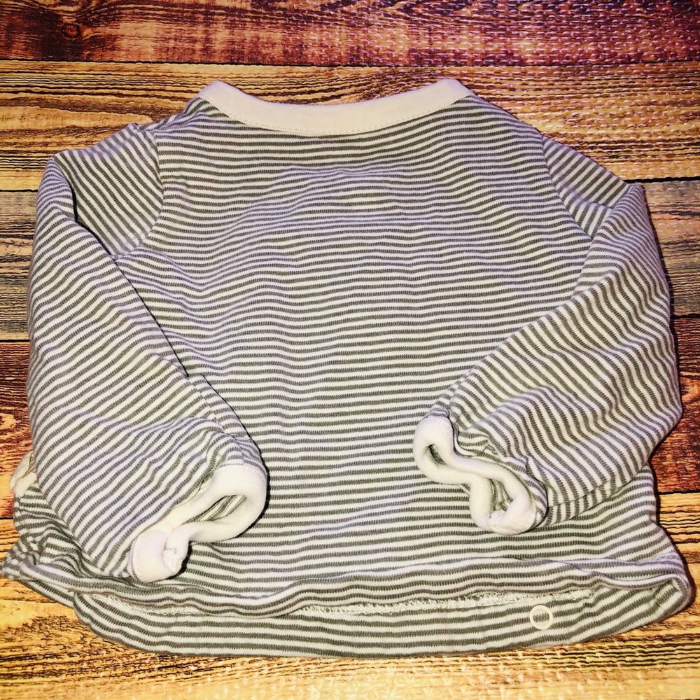 BABY GAP TOP - Picture 3 of 3